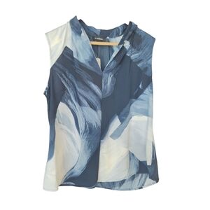 Le Château NWT Women's Blue and White Sleeveless‎ Top